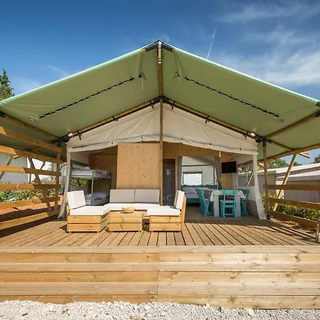 Mobile Homes Camping Santa Marina, Lanterna-2